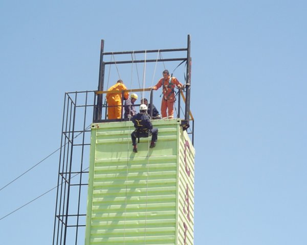 capacitacion-y-entrenamiento-slide-6